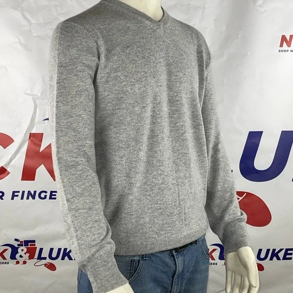 Naadam - Menβs Vneck Sweater