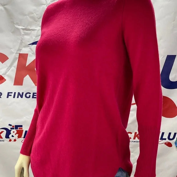 Persian Red NAADAM - “Soft Collection” 100% cashmere sweater for women.
