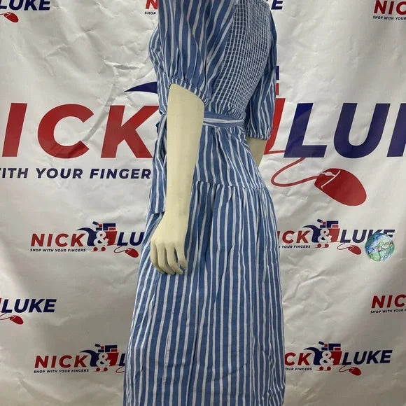 Old Navy MIDI Wrap Women’s Blue/White Stripe Dress. Elasticized cuffs